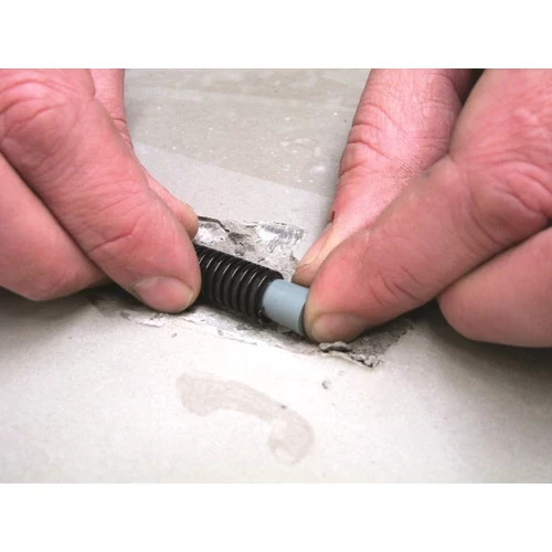 Covor electric de încălzire pentru pardoseli din gresie sau alte tipuri de plăci ceramice Wentorex U-HEAT Mat 15 m² / 2250 W